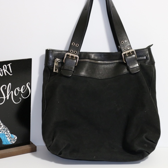 Marc Jacobs - Picture 5 of 8